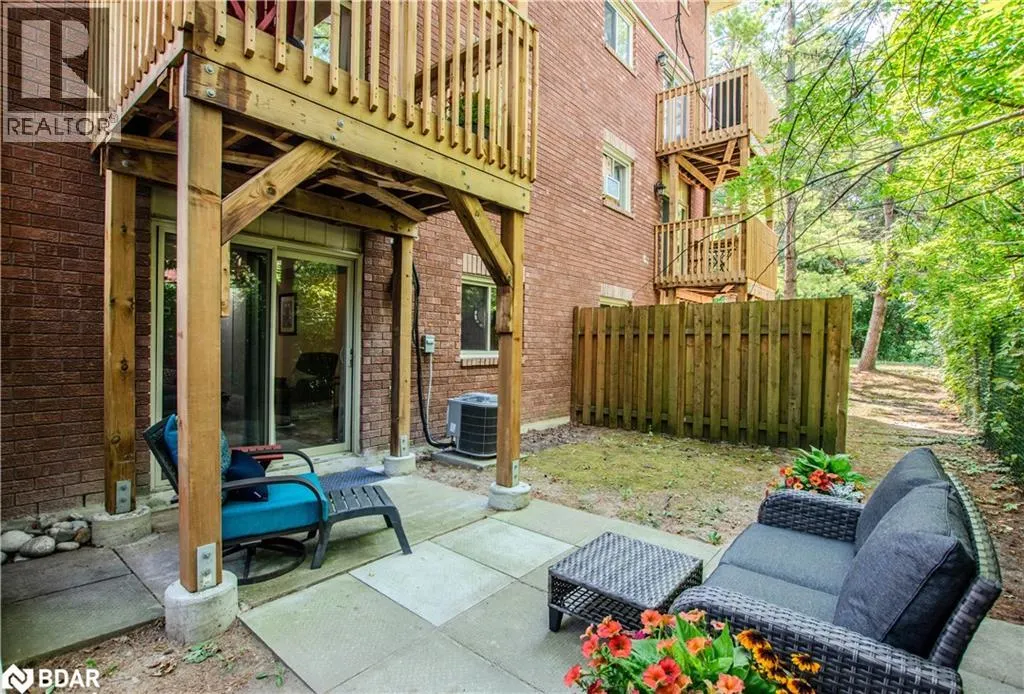 48 SHADOWOOD Road Unit# 8, #8