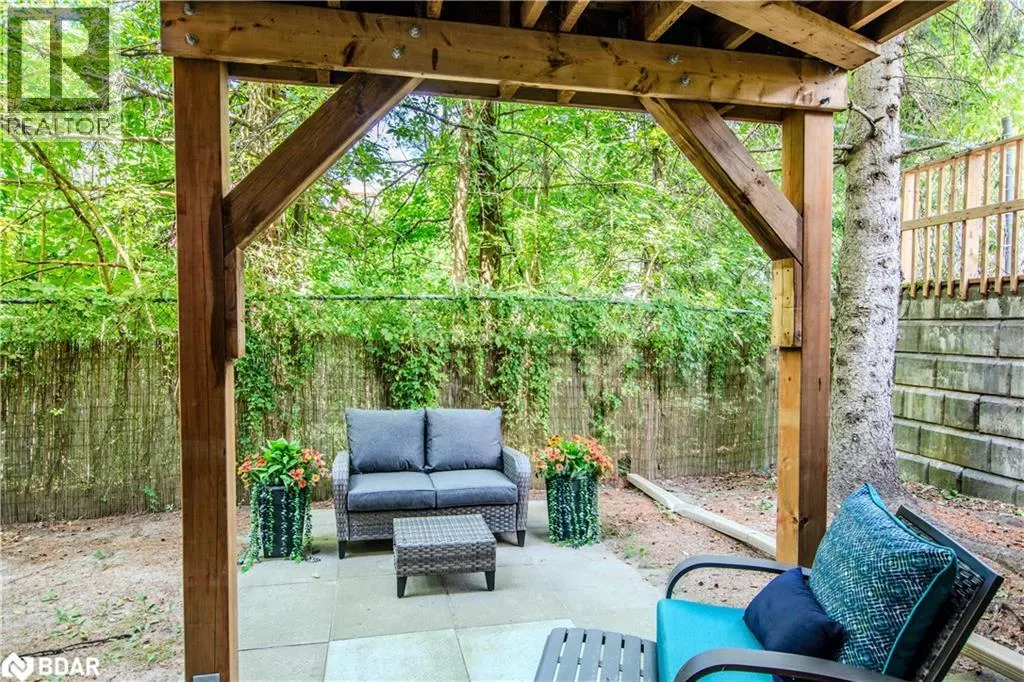 48 SHADOWOOD Road Unit# 8, #8