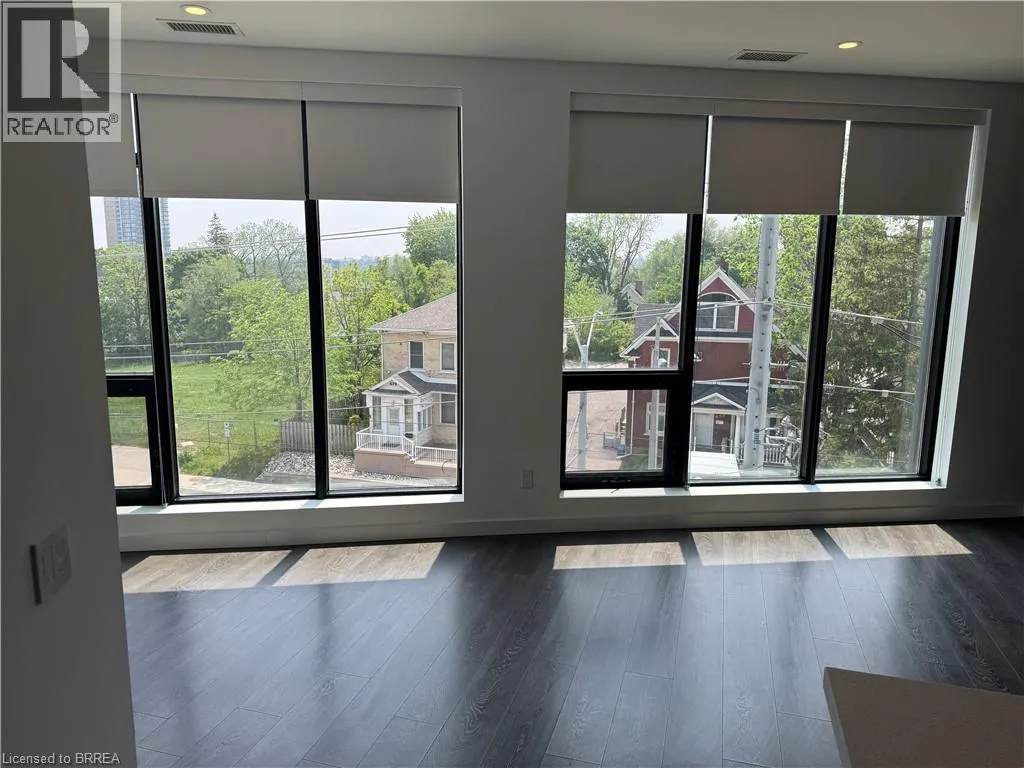 690 KING Street W Unit# 406, #406