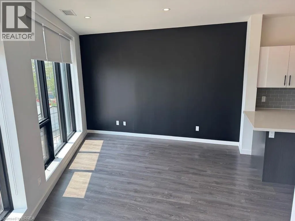 690 KING Street W Unit# 406, #406