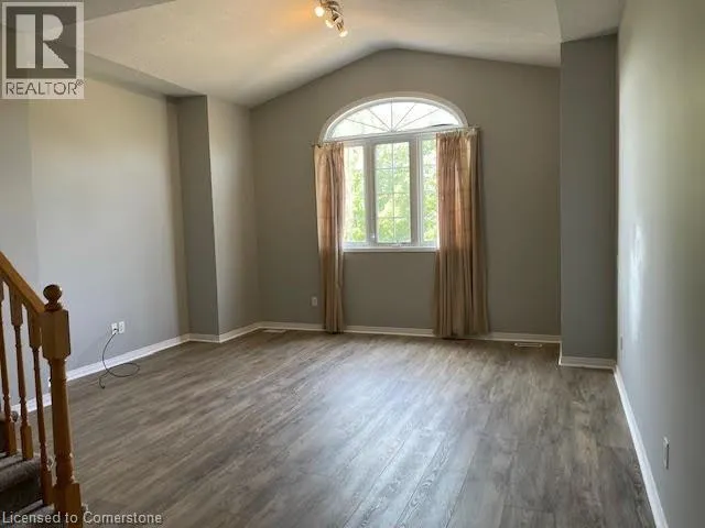 309 TEALBY Crescent Unit# Upper, #Upper