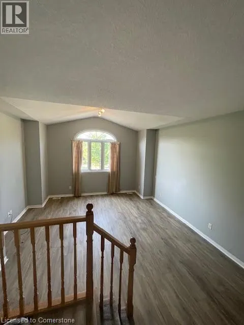 309 TEALBY Crescent Unit# Upper, #Upper
