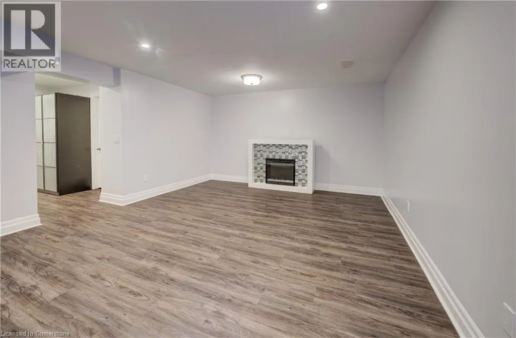 140 OAK PARK Drive