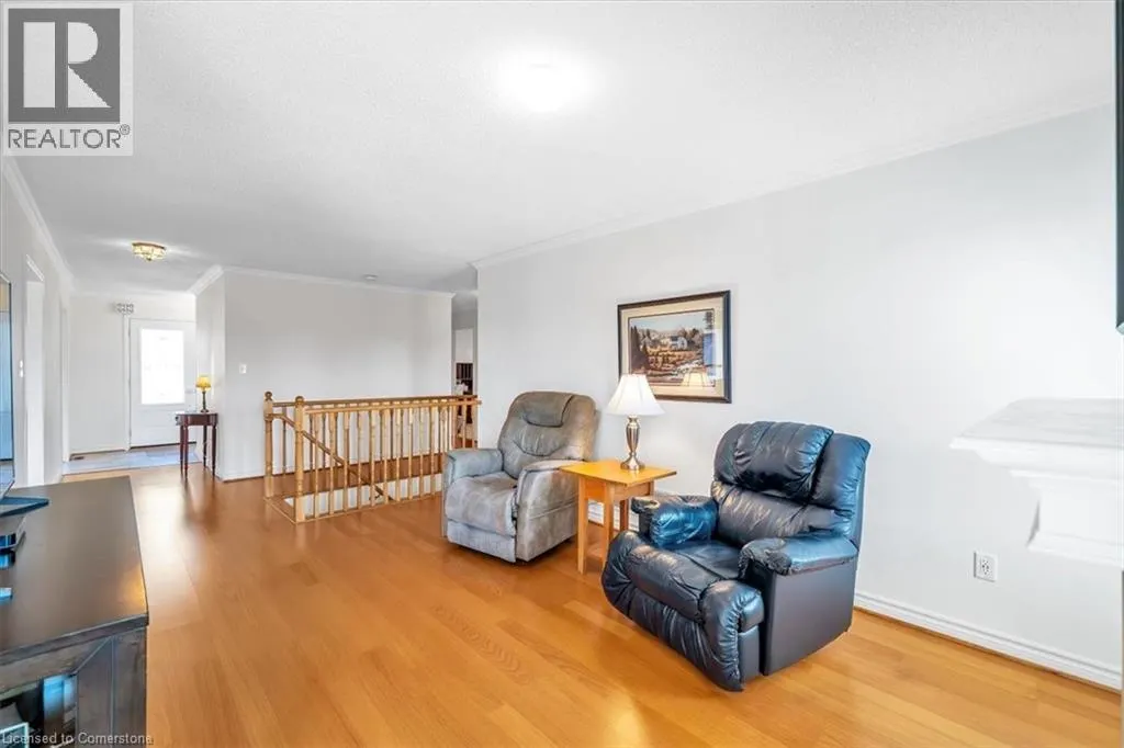 961 RIDGE VALLEY Drive
