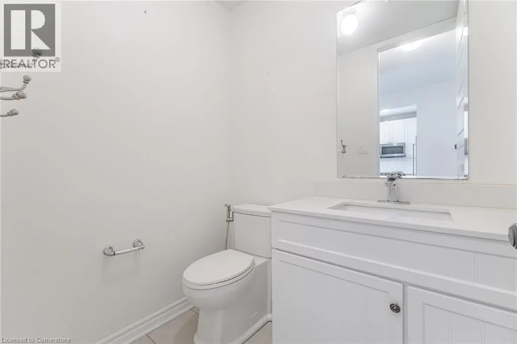 28 PICKETT Place