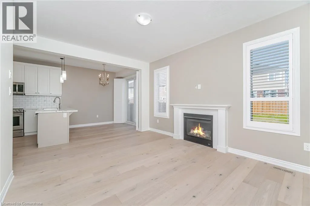 28 PICKETT Place