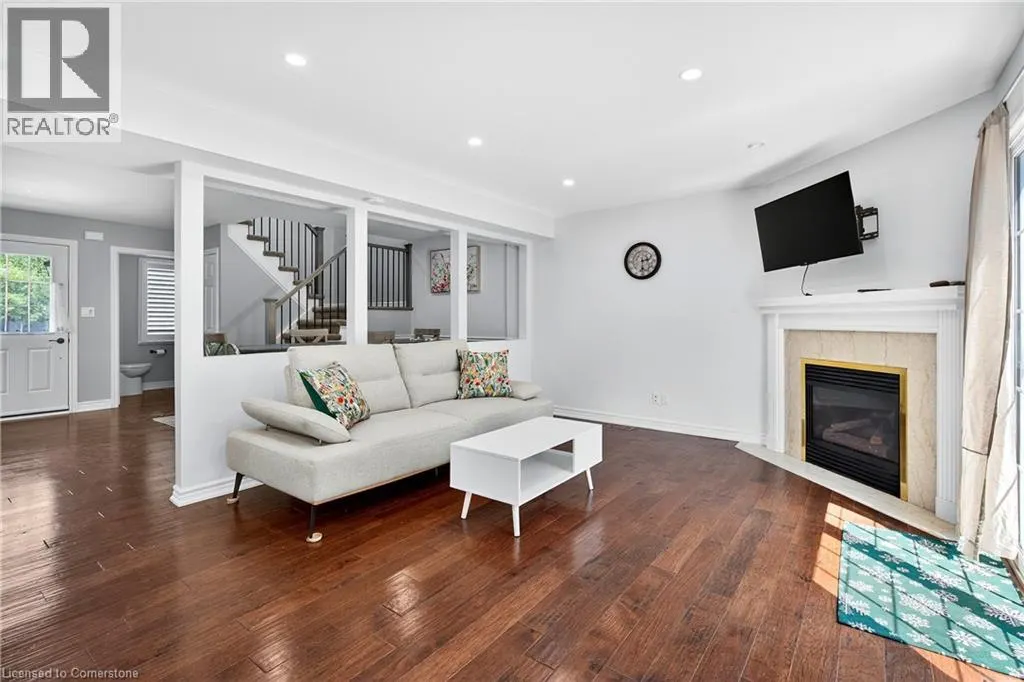 334 WILSON Street W Unit# 1, #1