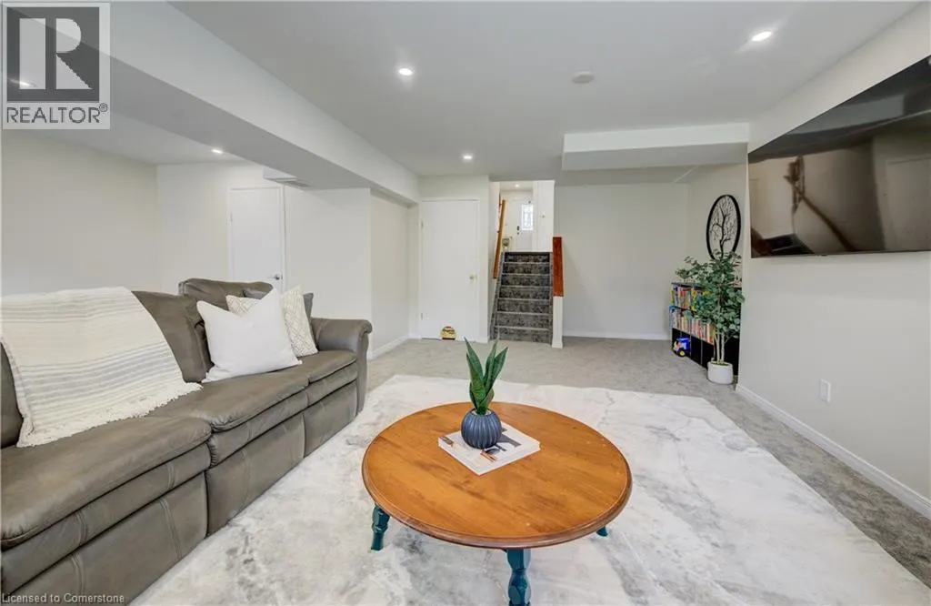 262 SCOTT Road