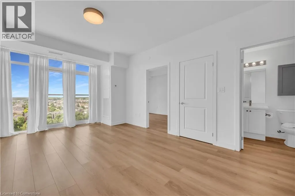 470 DUNDAS Street E Unit# 904, #904