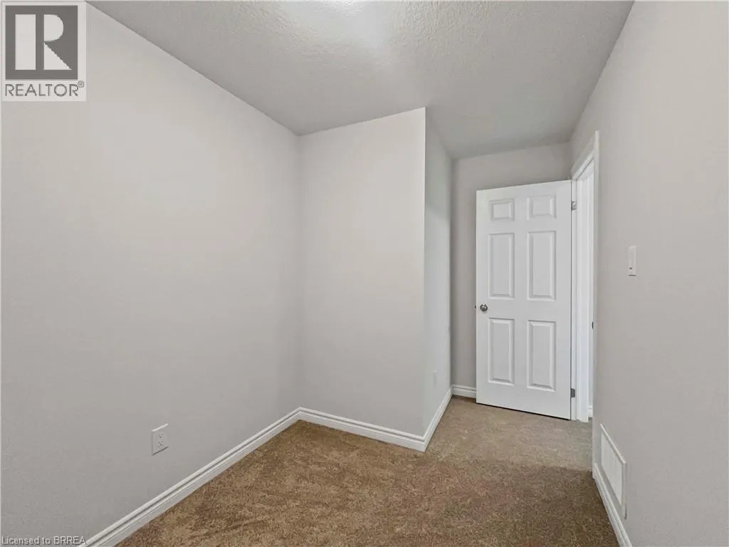 677 PARK Road N Unit# 95, #95