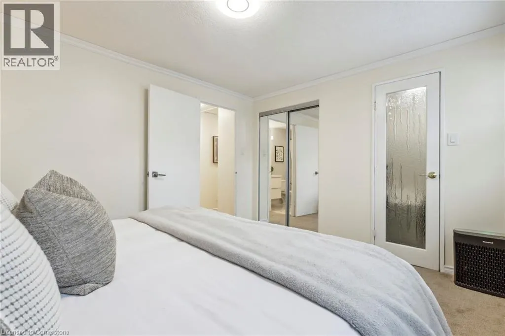 407 KEATS Way Unit# 3, #3