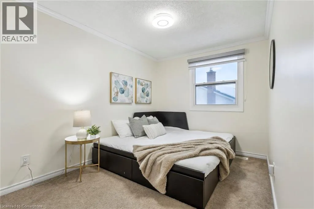 407 KEATS Way Unit# 3, #3