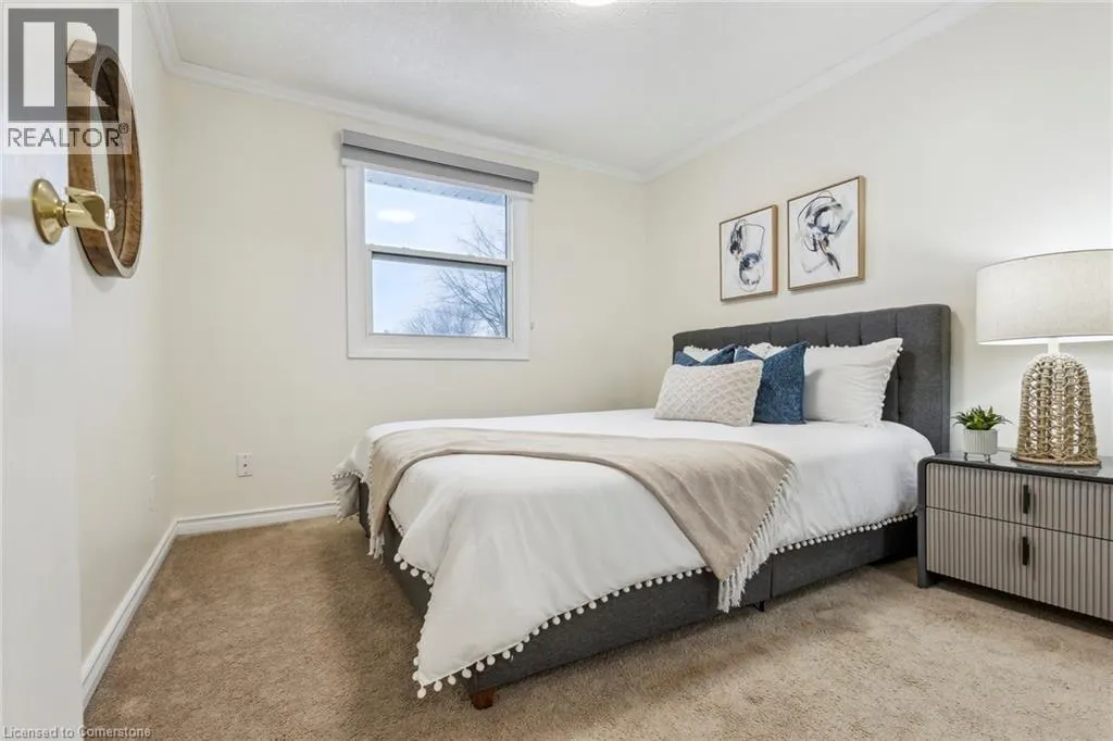 407 KEATS Way Unit# 3, #3