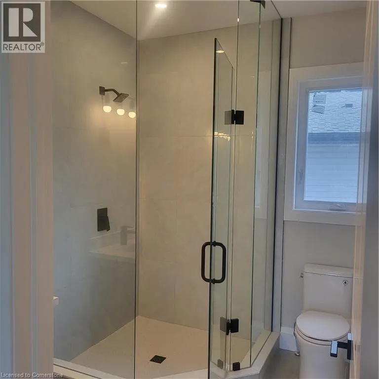 132 HODGKINS Avenue Unit# Upper, #Upper
