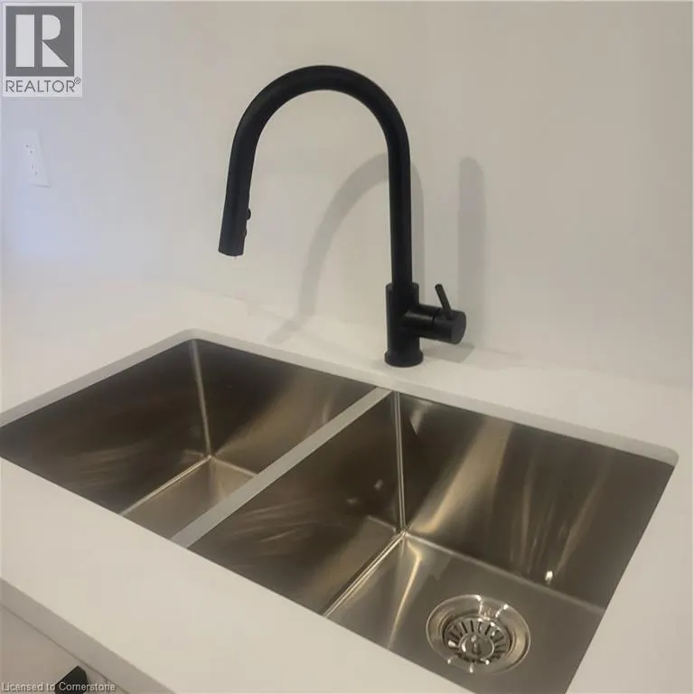 132 HODGKINS Avenue Unit# Upper, #Upper