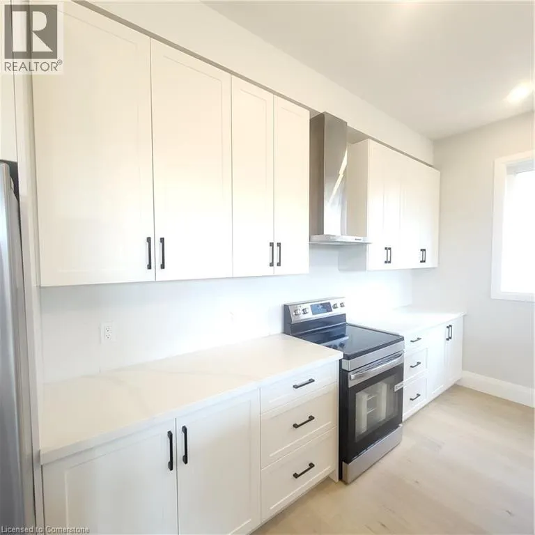 132 HODGKINS Avenue Unit# Upper, #Upper
