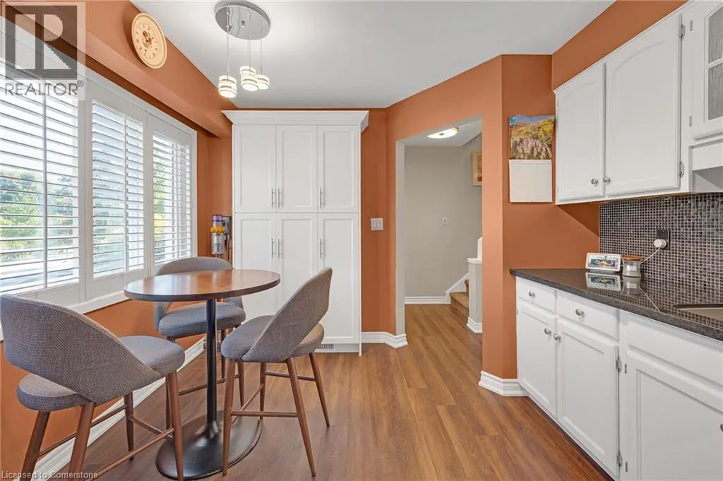 177 MAIN Street W Unit# 8, #8