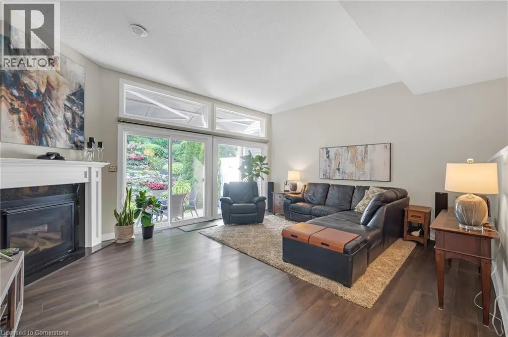 177 MAIN Street W Unit# 8, #8