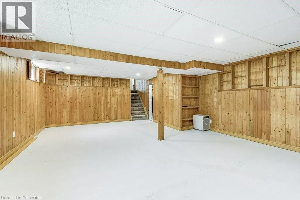 652 AUBURN Crescent