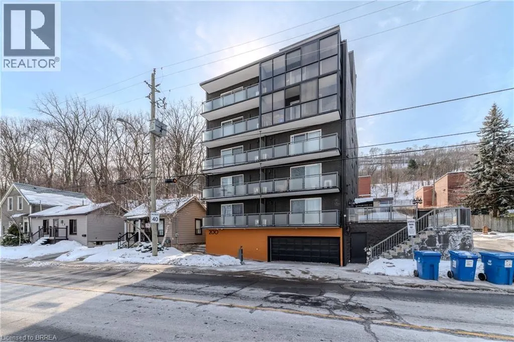 200 CHARLTON Avenue E Unit# 102, #102