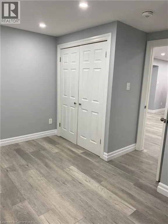 458 VILLAGE Crescent Unit# LOWER, #LOWER