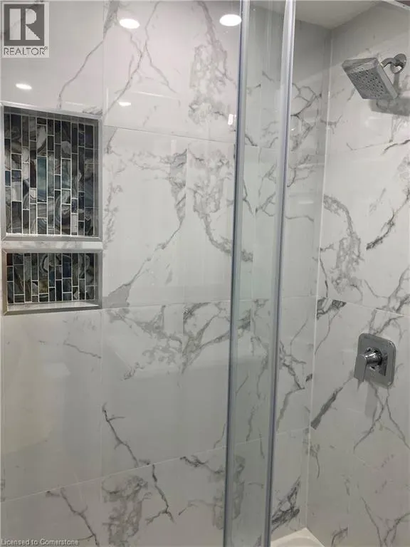 458 VILLAGE Crescent Unit# LOWER, #LOWER
