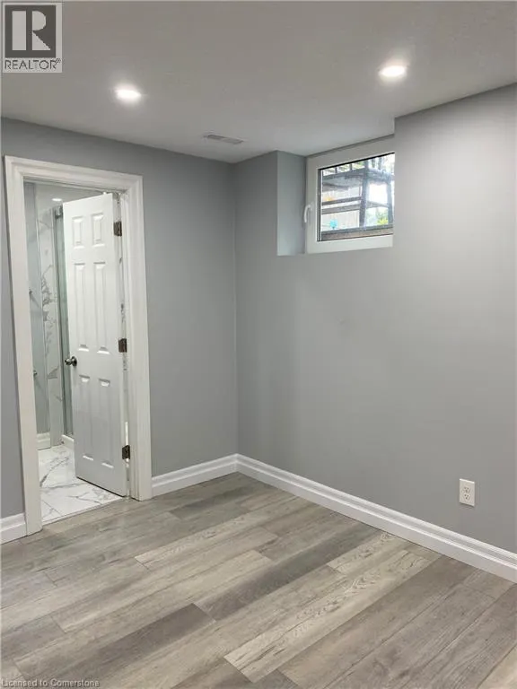 458 VILLAGE Crescent Unit# LOWER, #LOWER