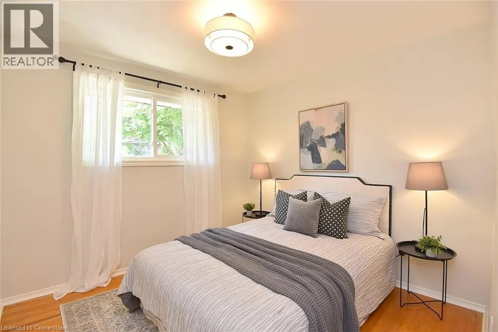 14 HILLTOP Place