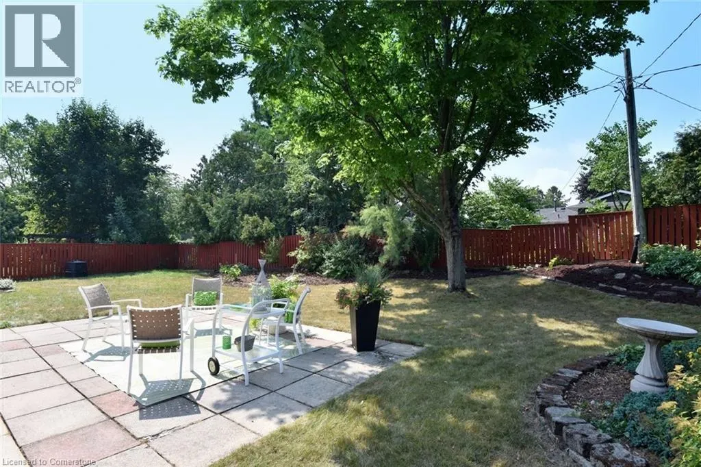 14 HILLTOP Place