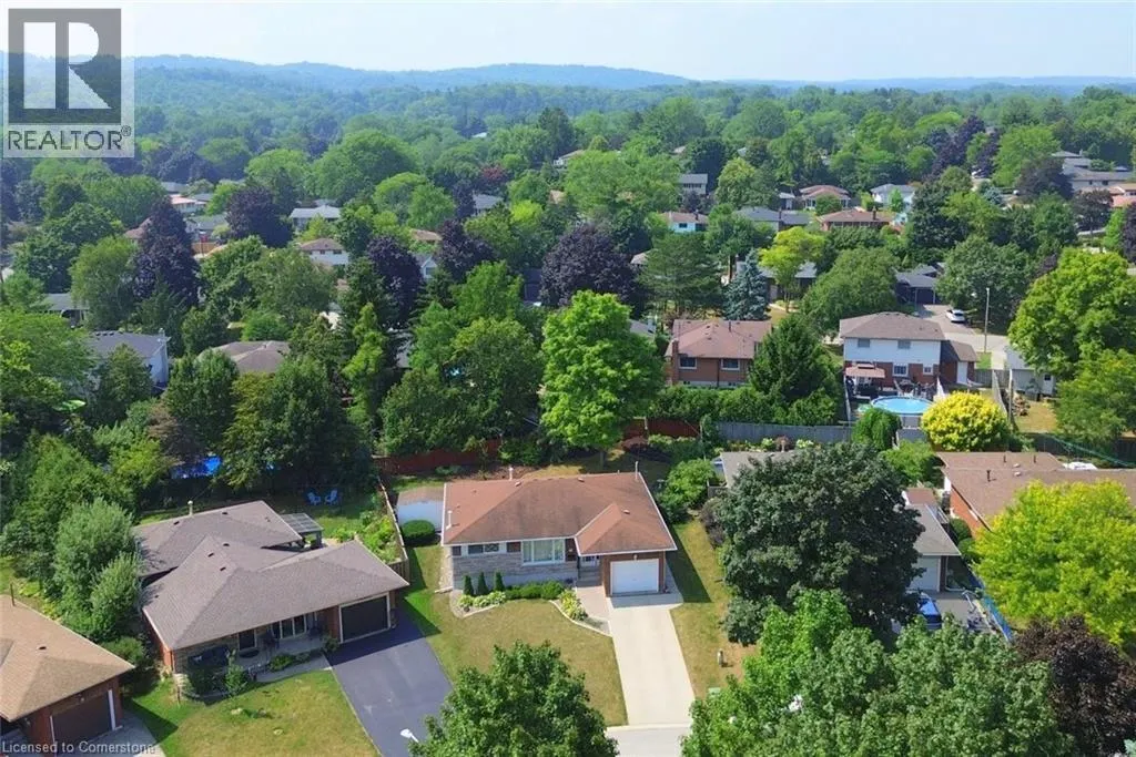 14 HILLTOP Place