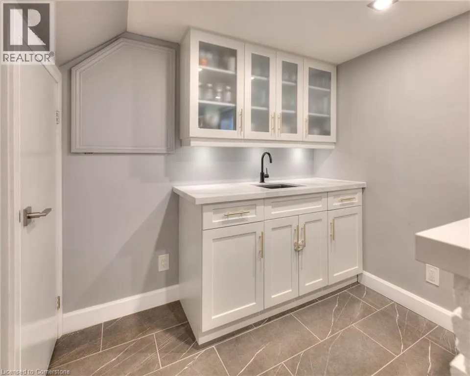 67 ELMWOOD Crescent