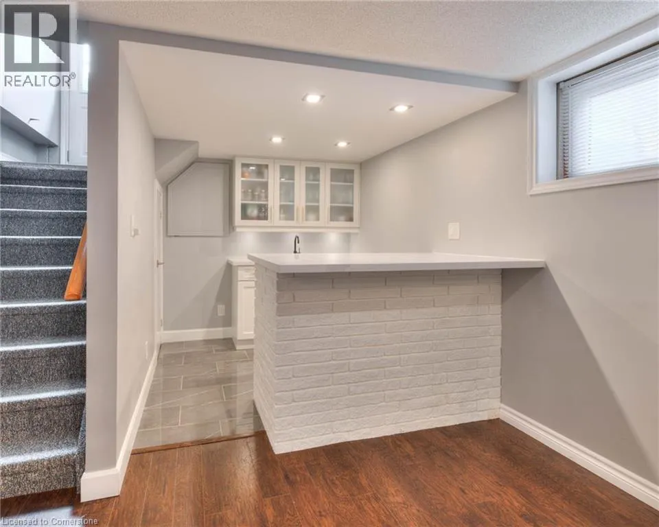 67 ELMWOOD Crescent