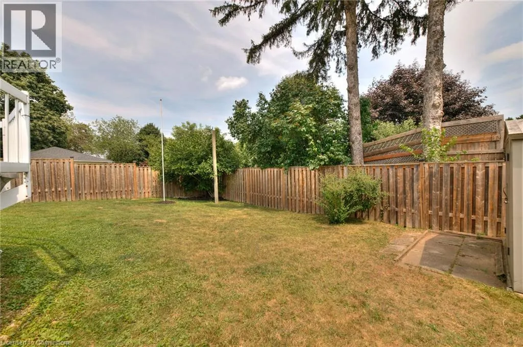 67 ELMWOOD Crescent
