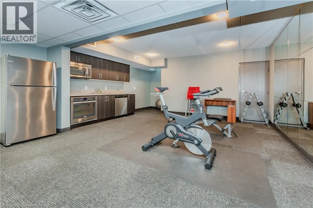321 SPRUCE Street S Unit# 207, #207
