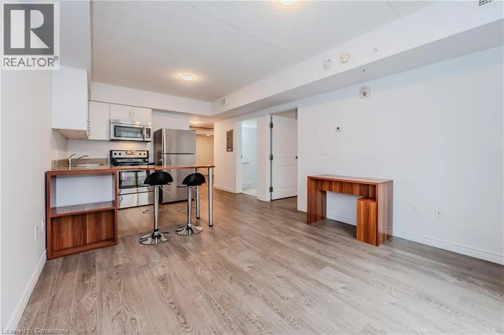 321 SPRUCE Street S Unit# 207, #207