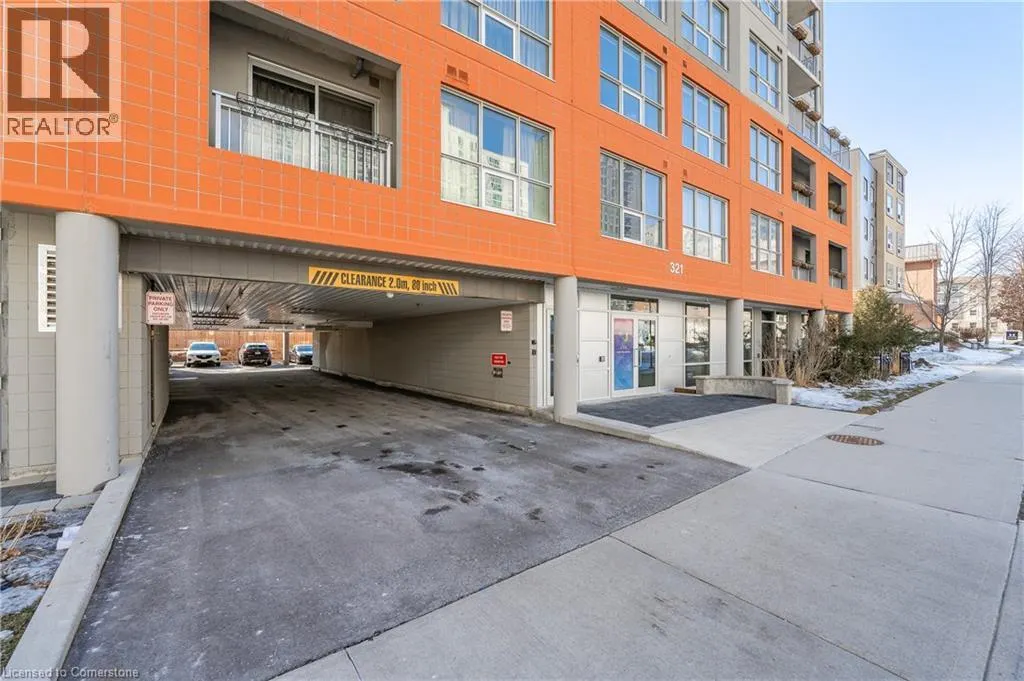 321 SPRUCE Street S Unit# 207, #207