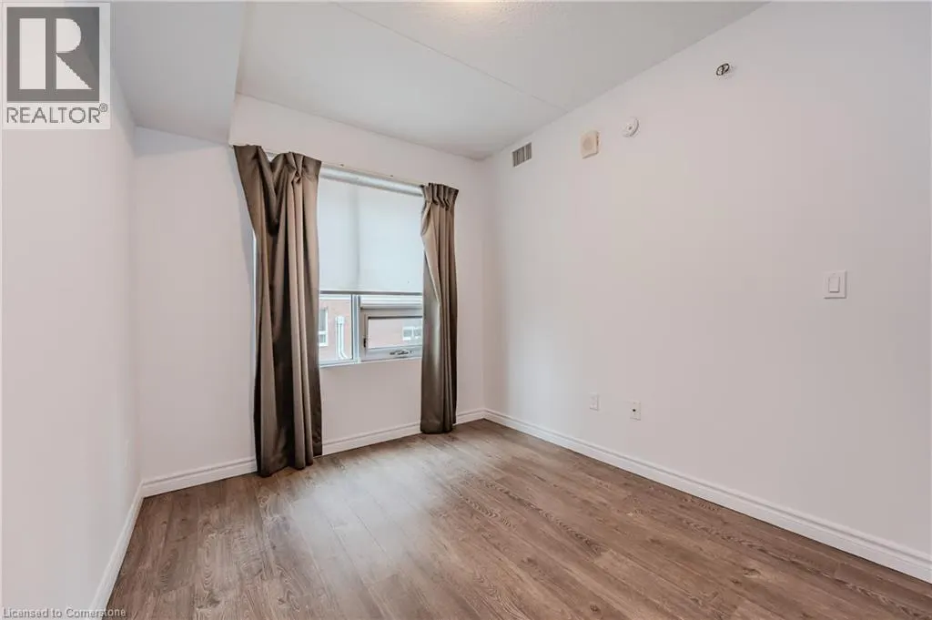 321 SPRUCE Street S Unit# 207, #207