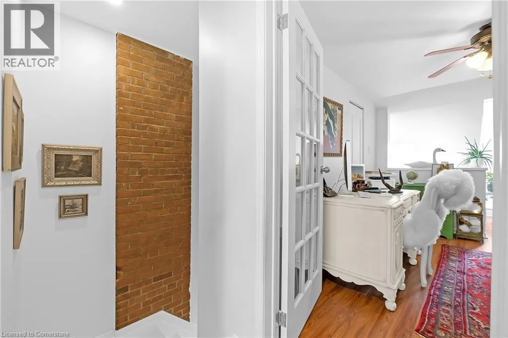 23 MACAULAY Street W Unit# 3, #3