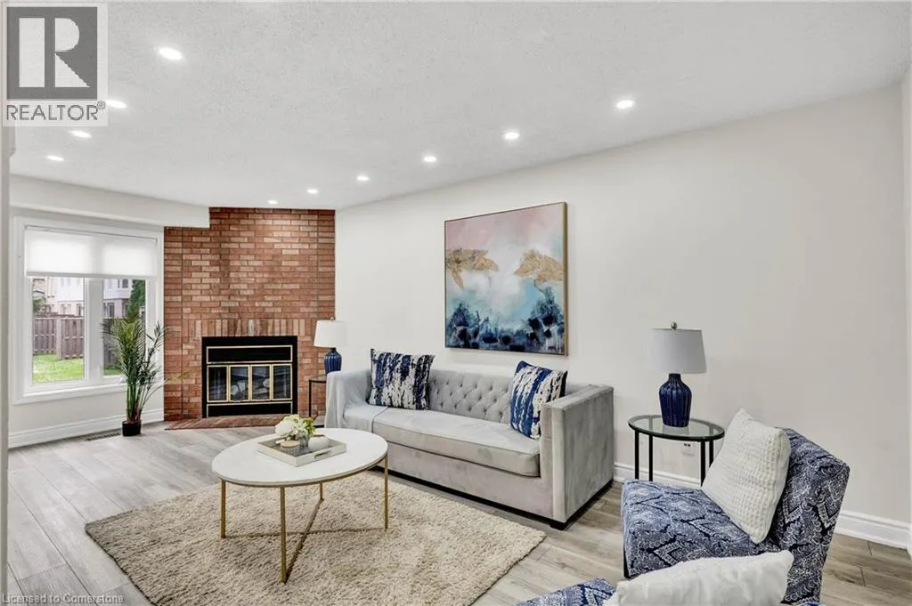 302 COLLEGE AVENUE WEST Avenue Unit# 21, #21