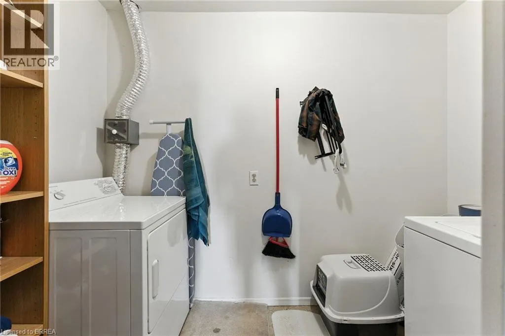 36 HAYHURST Road Unit# 126, #126