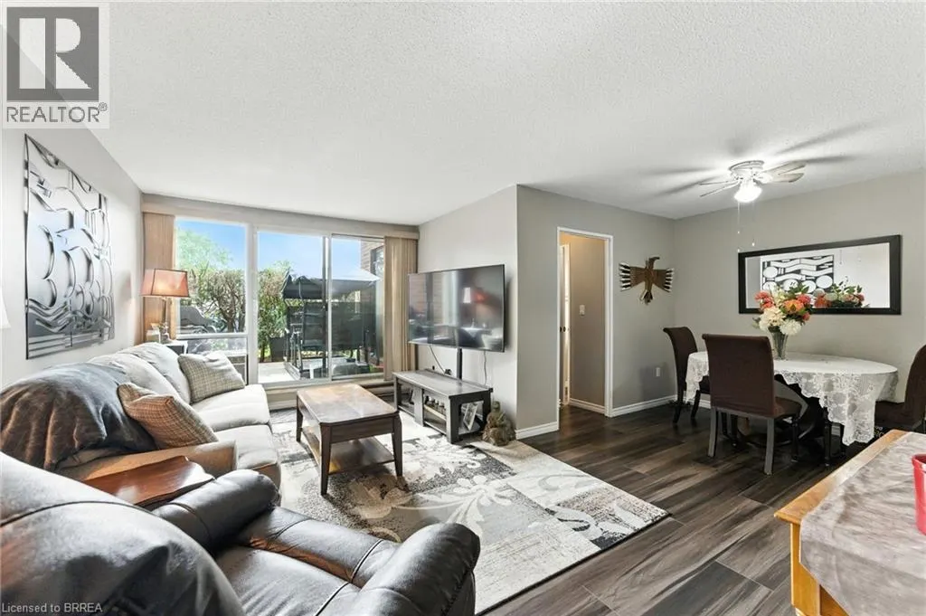 36 HAYHURST Road Unit# 126, #126