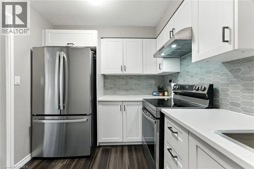36 HAYHURST Road Unit# 126, #126