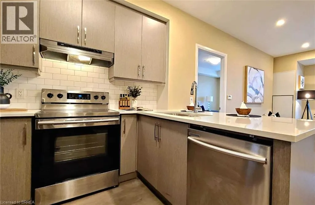 1105 LEGER Way Unit# 305, #305