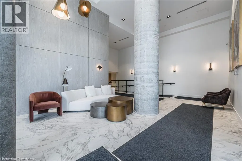 15 WELLINGTON Street S Unit# 2007, #2007