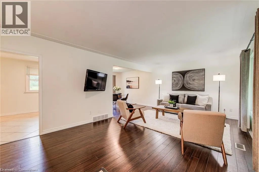 33 GOLF COURSE Road