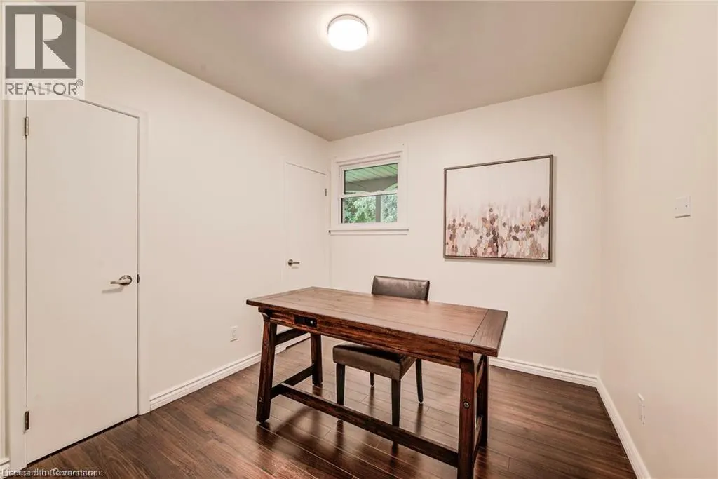 33 GOLF COURSE Road