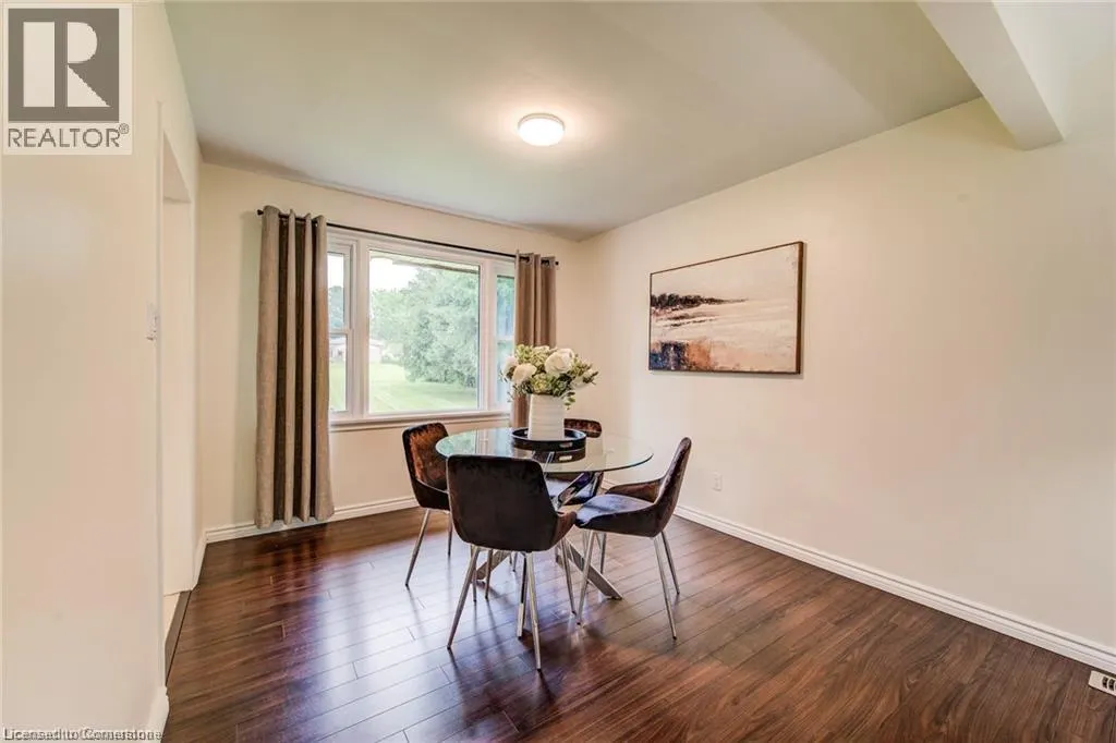 33 GOLF COURSE Road