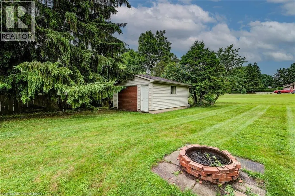33 GOLF COURSE Road