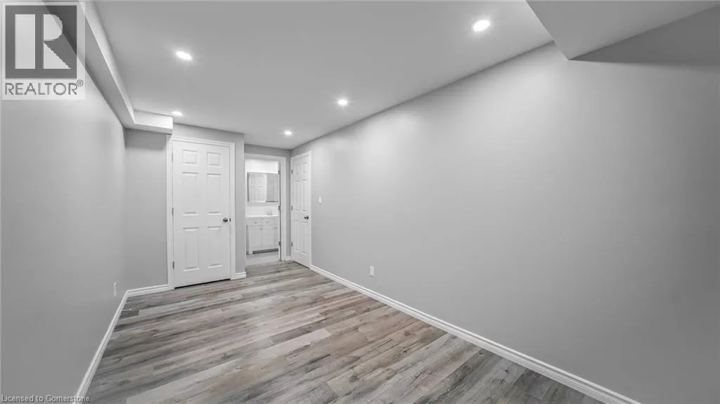 548 TERRACE Way