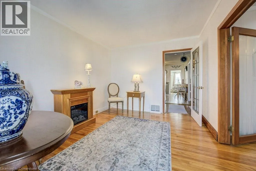 458 UPPER WENTWORTH Street